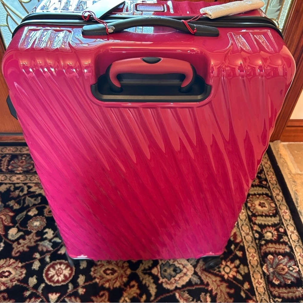 Tumi 19° extended trip for Wheel packing case. NWT. - Picture 8 of 16